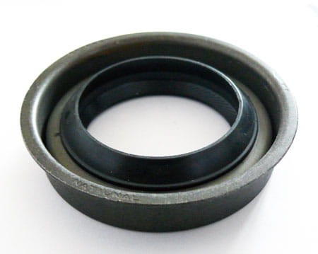 TH400/ E4OD / FMX / A500 / C6 / A604 / A727 Uszczelniacz tylni NOK