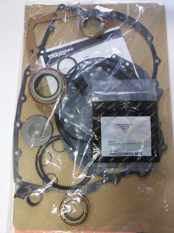 CD4E Komplet uszczelek Transtar 1994 - 2002