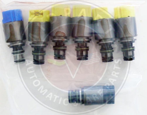 6HP19/26/32 Komplet elektrozaworów 1068 298 045